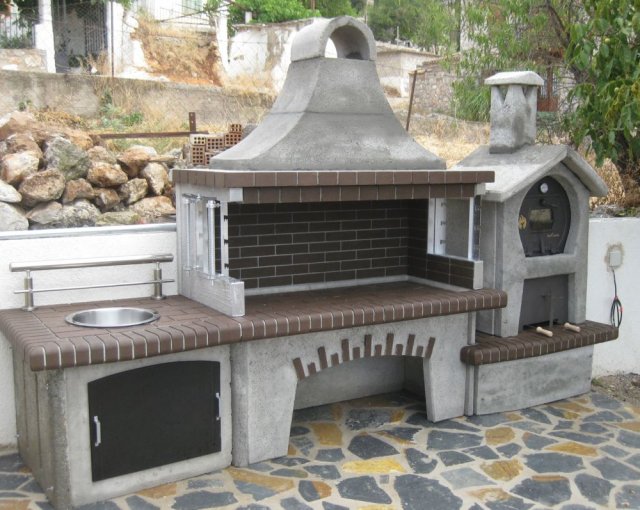  -  2-8-2012
 SterCamin  venge  ( bbq -  -     _ )  sk 1003    Tritaia, Fokis.